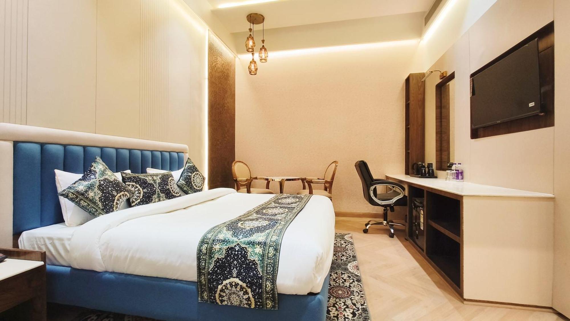 Marrion Hotel 4*